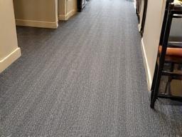 Commercial carpet cleaning service
